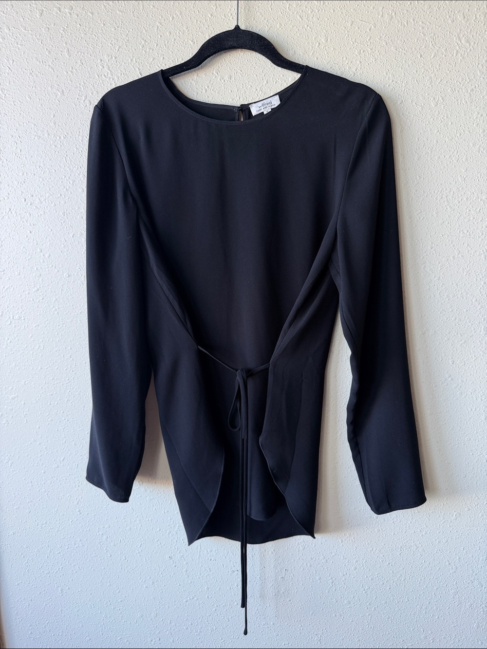 Aritzia blouse